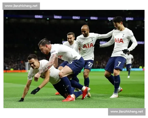 英超客场榜：热刺 13 分领跑，阿森纳 9 分紧追